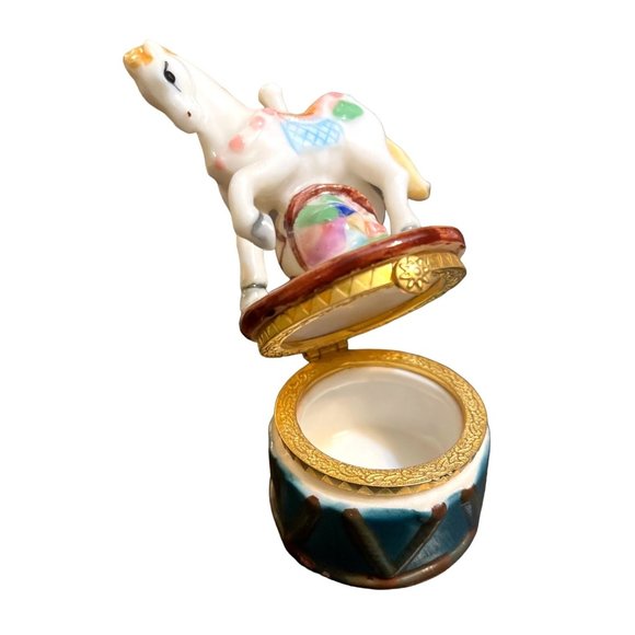 Genmore Porcelain Carousel Horse Pony Hinged Trinket Pill Box Carnival Toy Drum - Picture 5 of 6